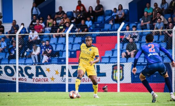 São José voltou a vencer na primeira como visitante 1