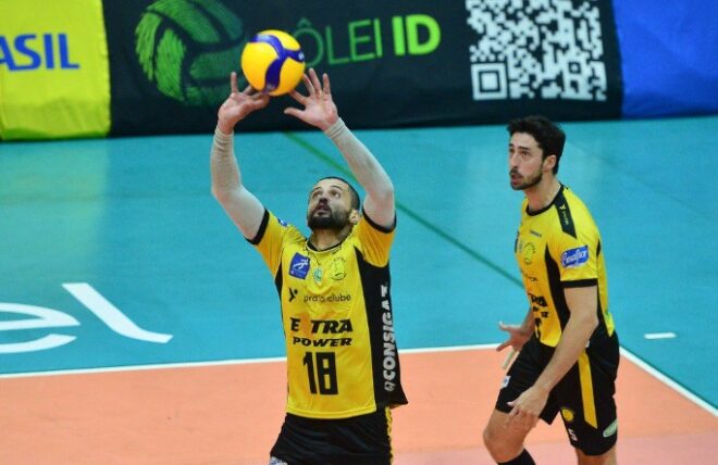 Vôlei São José passa a 12 jogadores anunciados 3