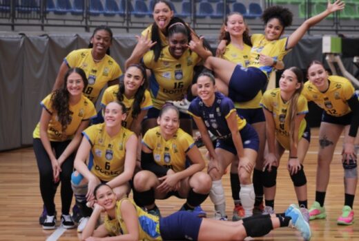 Vôlei feminino joseense estará na Superliga C 6