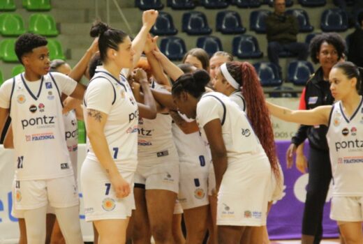 Basquete feminino joseense abre semifinal em casa 6