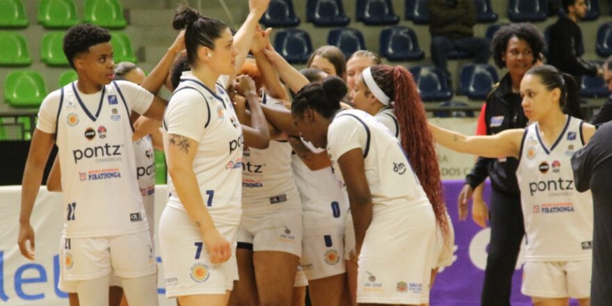 Basquete feminino joseense abre semifinal em casa 1