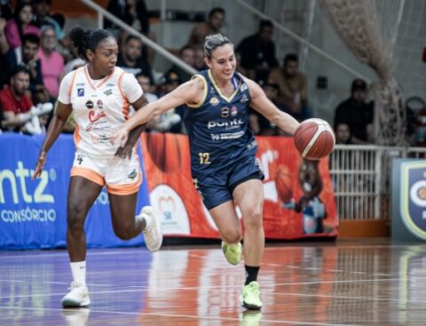 Basquete feminino perde e haverá desempate 1