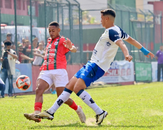 São José empata e segue líder e invicto 2