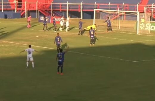 Taubaté desencanta com a primeira vitória 1