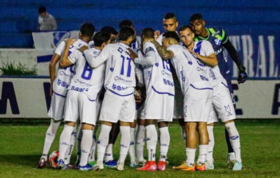 Taubaté fecha turno jogando confronto direto 1