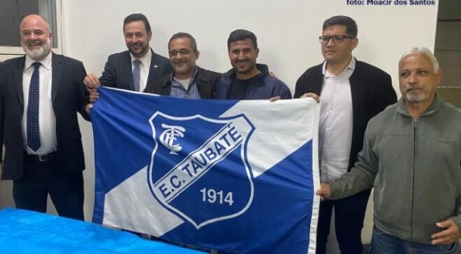 Taubaté tem novo presidente eleito por aclamação 1