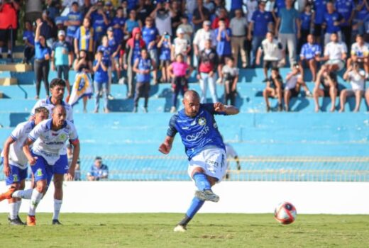 São José vence e segue na liderança geral 6