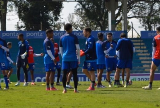 São José joga por reabilitação para seguir na ponta 7