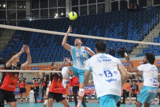 Vôlei São José comemora a primeira vitória 4