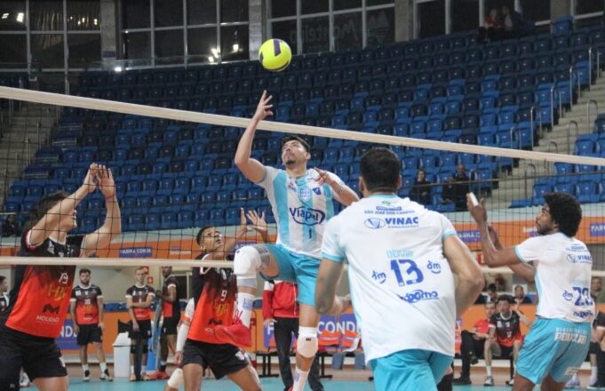 Vôlei São José comemora a primeira vitória 1