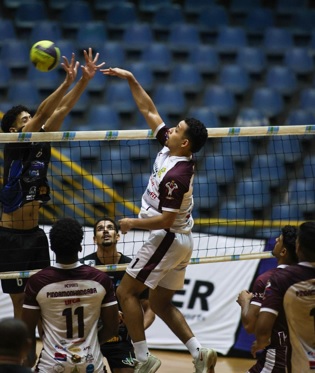 Vôlei da região têm noite de sexta decisiva 3
