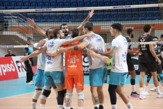 Vôlei São José joga por vaga em semifinal 12