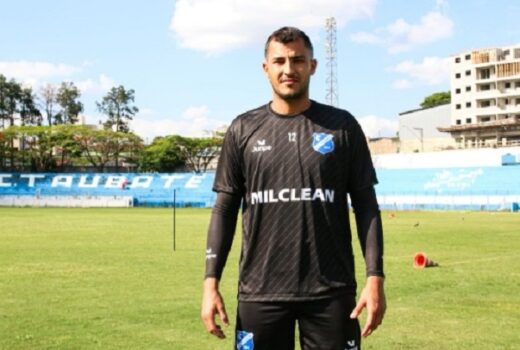 Taubaté acrescenta mais dois nomes no elenco 4