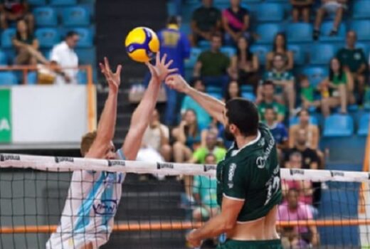 Vôlei São José leva virada e fica pressionado 3