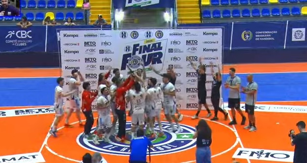 Handebol Taubaté vira octacampeão do Brasil 1