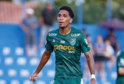 Taubaté anuncia atacante vindo do Piauí 1