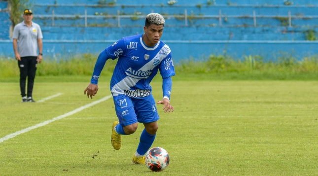 Taubaté apresenta atacante que já esteve no clube 1