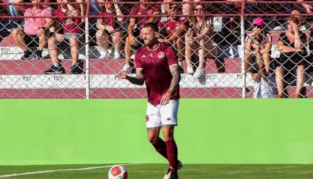 Taubaté anuncia chegada de zagueiro experiente 1