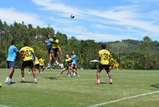 São José volta satisfeito de jogo-treino 1