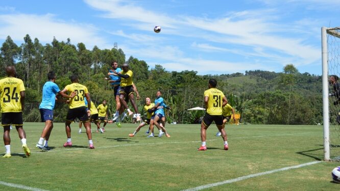 São José volta satisfeito de jogo-treino 1
