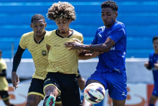Taubaté soube aproveitar jogo-treino no Joaquinzão 3