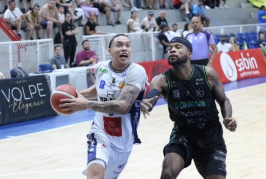 São José Baskteball vence e antecipa classificação 6