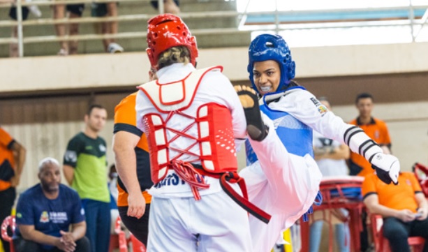 Joseenses ampliam vantagem na ponta dos Abertos 1