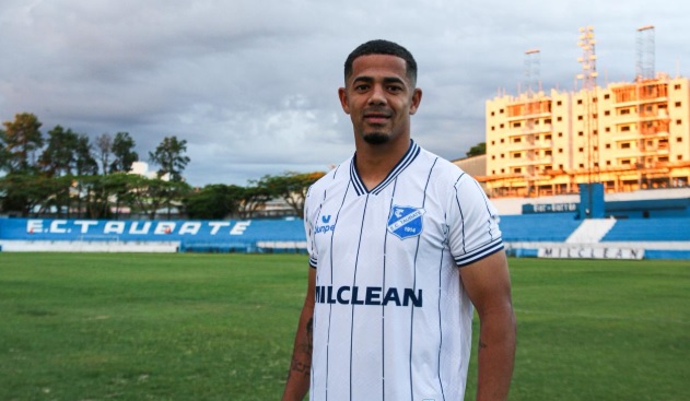 Taubaté confere contratação de atacante 1