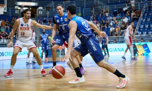 São José Basketball leva mais de 100 em Franca 1