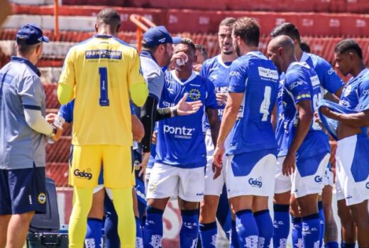 São José joga por reação na primeira em casa 10