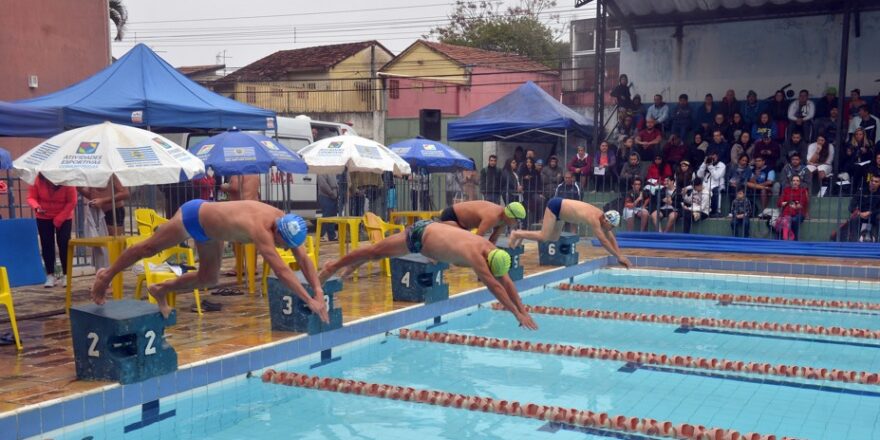 Natação a adultos é novidade no São José Viva 1