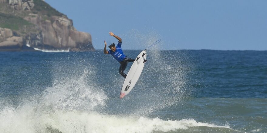 Surfe abre ano e com ubatubense entre favoritos 1