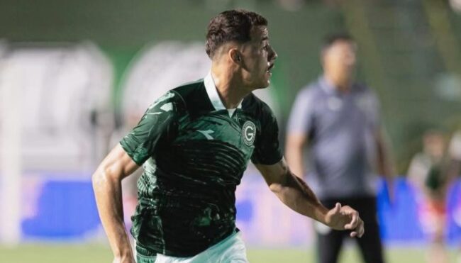 São José anuncia chegada de meia do Goiás 1