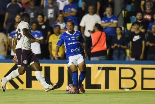 São José perde a liderança do quadrangular 1