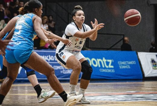 Basquete feminino joseense vence no Rio 3