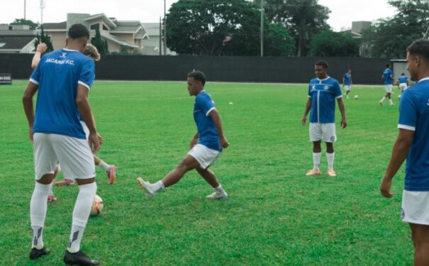 Jacareí recebe o líder no destaque da rodada 1