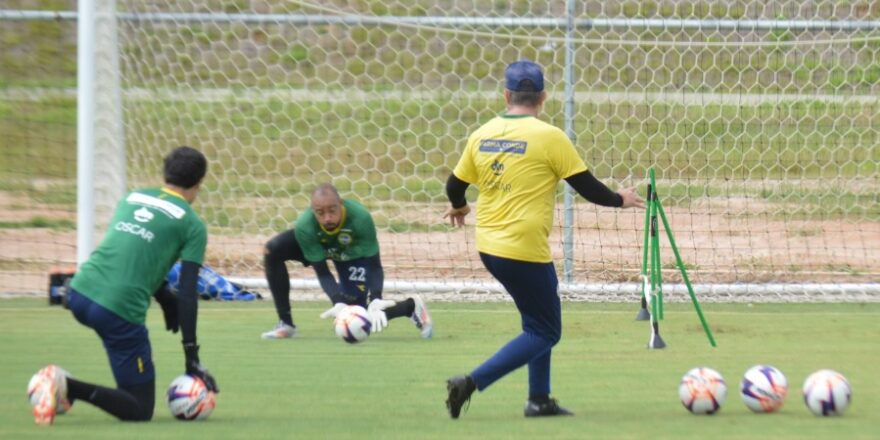 São José fecha fase esperando quadrangular 2