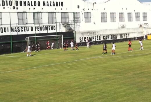 Futebol feminino começa com derrota em duas no Rio 2