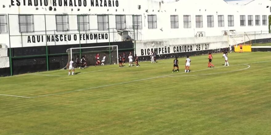 Futebol feminino começa com derrota em duas no Rio 7