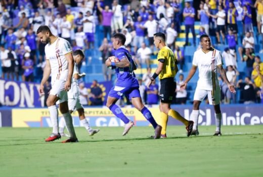 São José termina aplicando goleada inútil 4