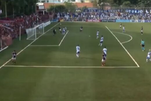 São José perde e eliminação é quase certa 11