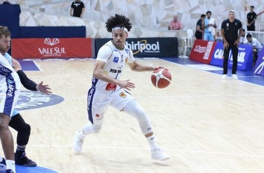 Basquete joseense tem noite com os times em quadra 5