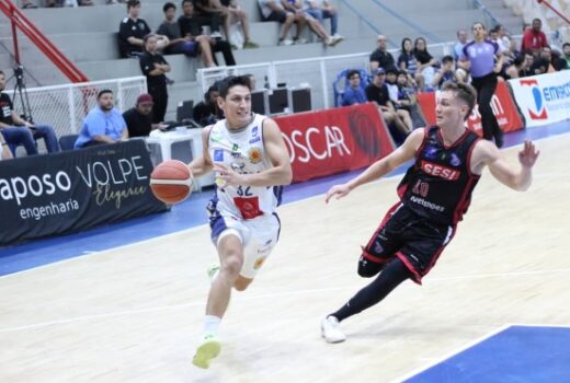 São José Basketball perde apertando o Franca 7