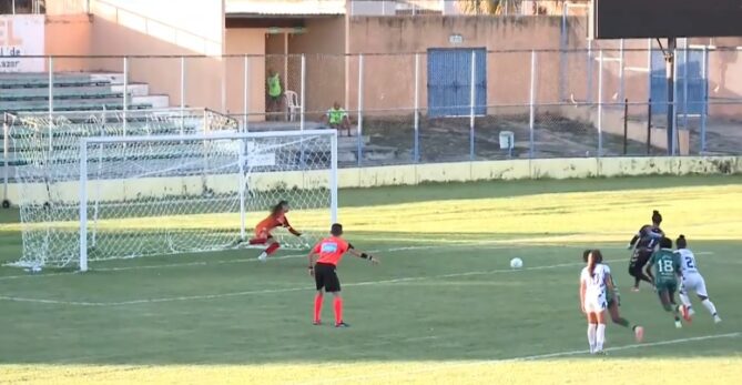 Taubaté perdeu no Piauí e tem posição ameaçada 4