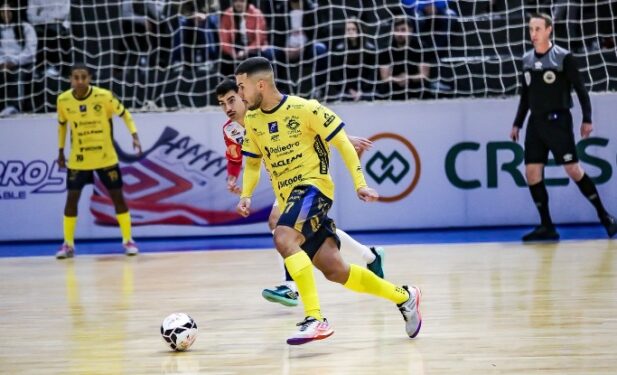 São José Futsal perde e segue na zona perigosa 2