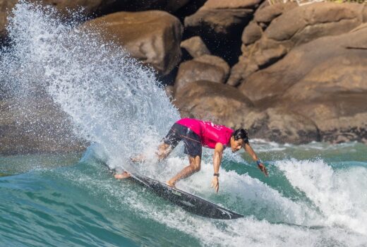 Surf em Ubatuba tem líderes na respescagem 7