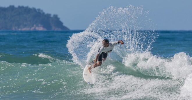 Surf em Ubatuba prossegue com os títulos abertos 9