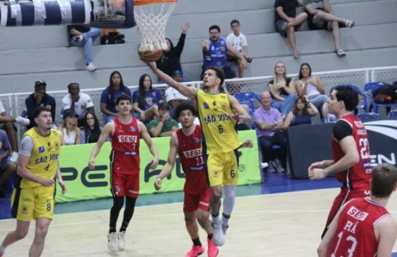 São José Basketball quebra a invencibilidade do Franca 2