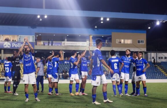 São José joga no sábado de manhã valendo liderança 2