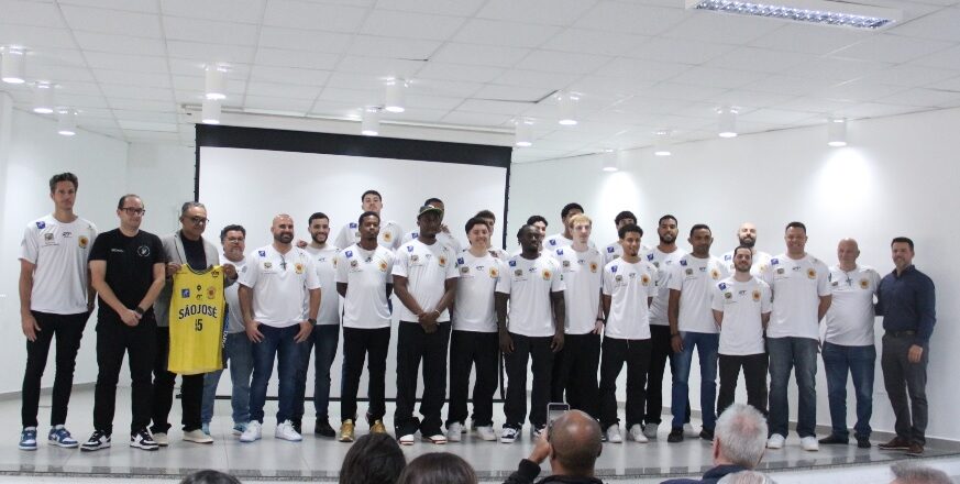 São José Basketball foi apresentado antes da estreia 2